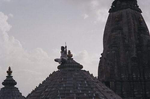 Man on a temple top in Jaipur